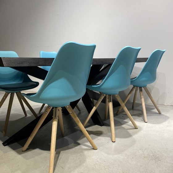 Image 1 of Show model Woody