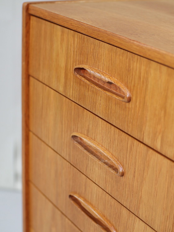 Image 1 of Lowboard lang dressoir Deens vintage eiken