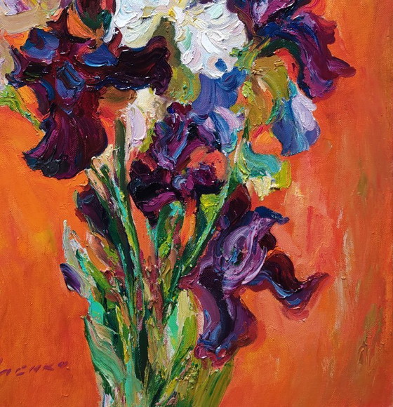 Dipinto a Olio Originale Natura Morta Bouquet di Fiori Iris su Rosso – Dipinti e disegni, Canvas (photo 5 of 5)