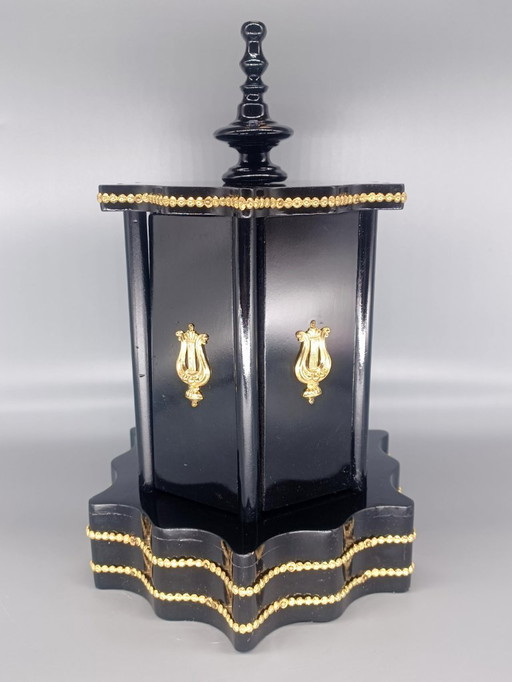 cave ou manège à cigares en forme de kiosque d'époque Napoléon III XIXème