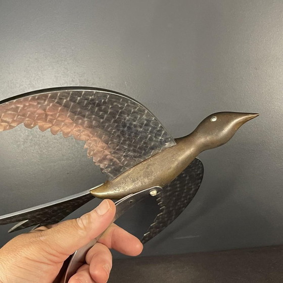Art Deco Metall Bildhauerei eines Vogels, 1930er Jahre – Aluminium, polished steel (photo 10 of 15)