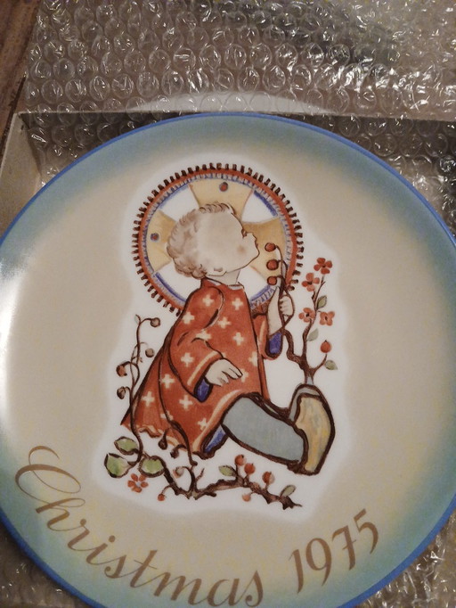 Kerstkind, zus Berta Hummmel