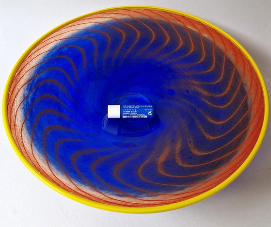 Kosta Boda - Large "Bon-Bon" Bowl by Kjell Engman – Glass (photo 2 of 7)