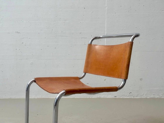 Fauteuil cantilever recouvert d'un magnifique cuir cognac – Leather (photo 9 of 17)