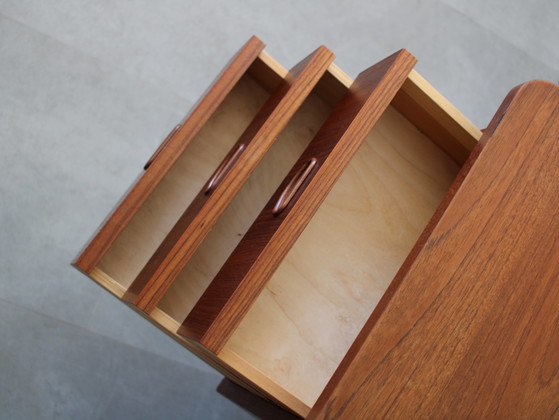 Image 1 of Scrivania vintage danese in teak