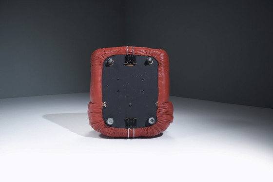 Image 1 of Fauteuil lounge Soriana vintage avec cuir neuf par Afra E Tobia Scarpa - Cassina