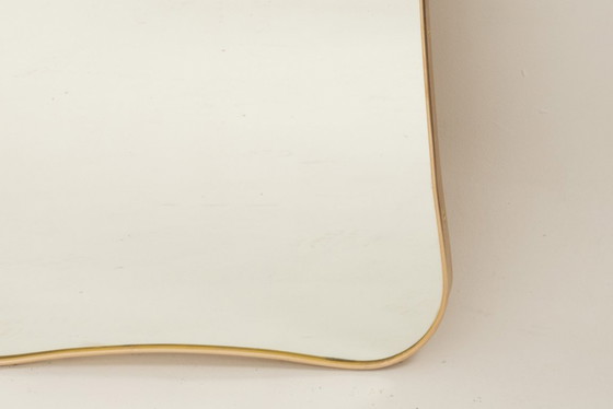 Image 1 of Specchio in ottone dorato nello stile di Gio Ponti. Anni '80 o '90.