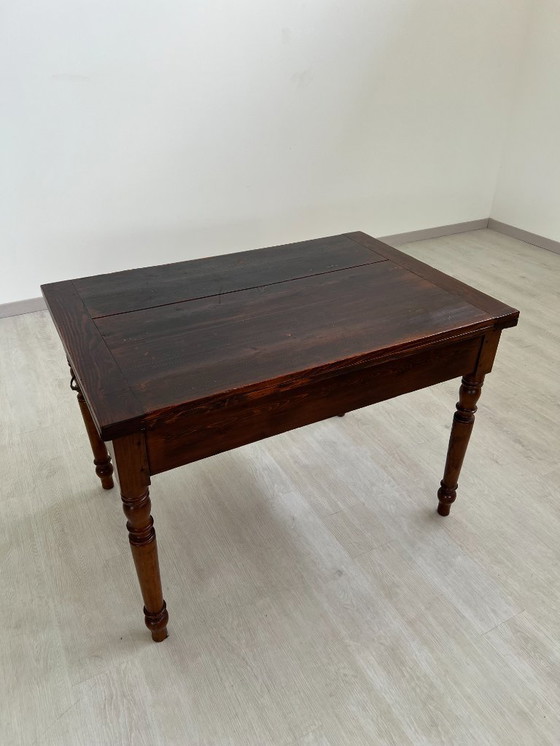 Image 1 of Table pliante extensible, XIXe siècle