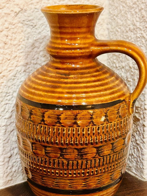 Vase Bay West Germany aus den 1960er Jahren. Keramik