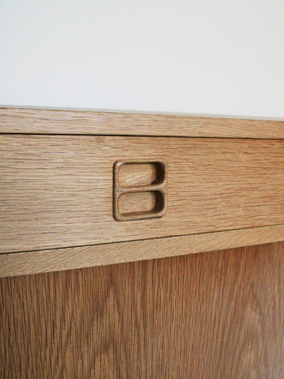Vintage Danish sliding door wardrobe with drawer in oak – Sideboard, Wood (photo 7 of 10)