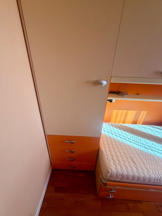 Molteni Brücken-Kinderzimmer creme und orange – Molteni&C, Kleiderschränke, Holz, Aluminium (photo 4 of 10)