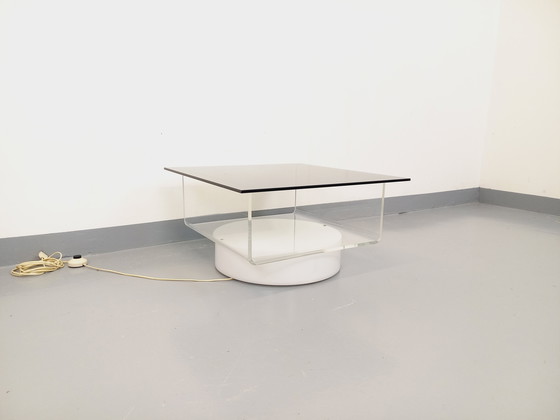 Image 1 of Square illuminated vintage Italian coffee table in glass and Plexiglas in the Space Age style of the '70s