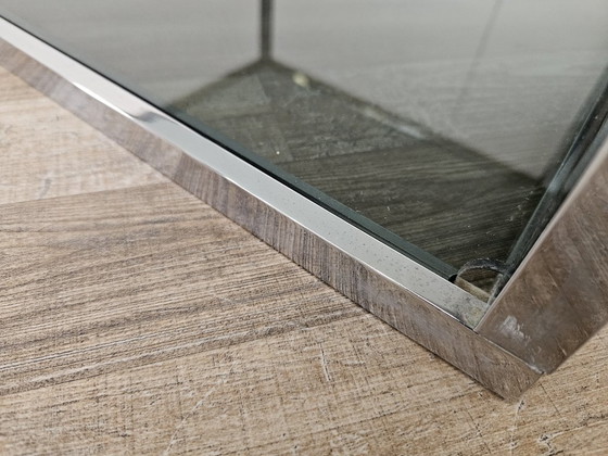 1970er Beistelltisch aus Stahl mit zwei Rauchglasböden – Couchtische, Metal (photo 8 of 12)