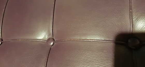 Image 1 of Pouf style Barcelone, marque Alivar, similicuir, piètement en X en métal