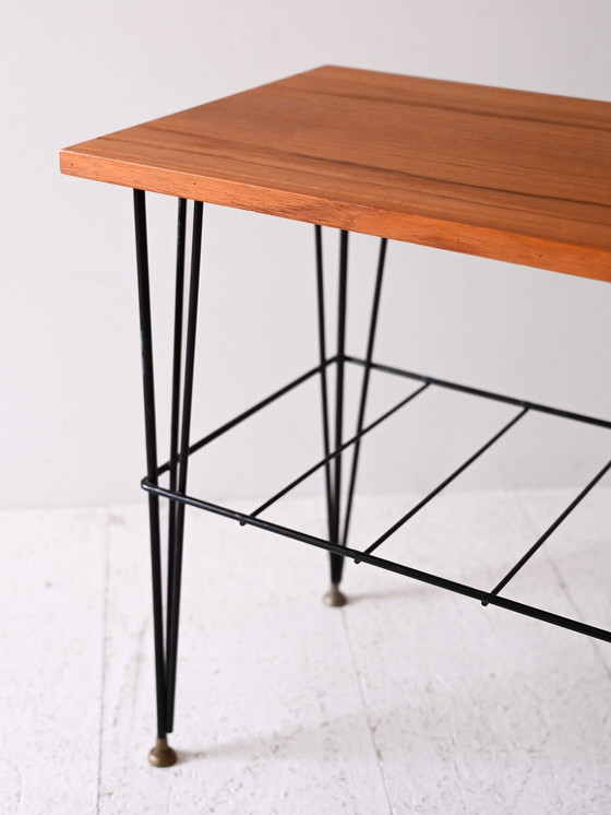 Image 1 of Scandinavisch nachtkastje van hout en metaal