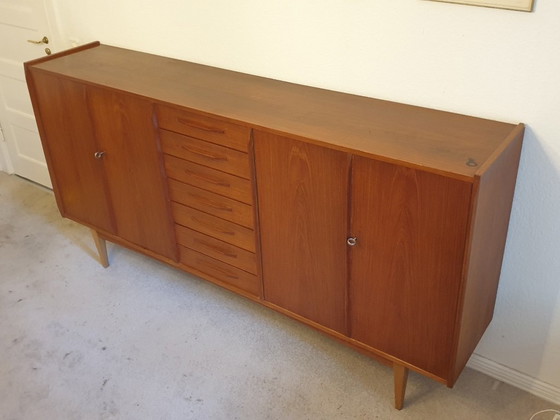 Image 1 of Original Mid Century Teak Sideboard – Skandinavisches Design