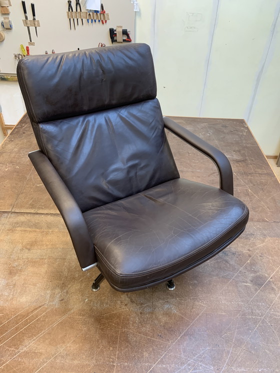 Image 1 of Vintage Artifort F141 fauteuil – Geoffrey Harcourt, bruin leer – origineel
