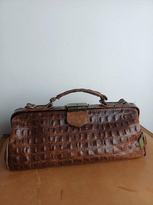 Doctor's Bag Brown Crocoprint Leather