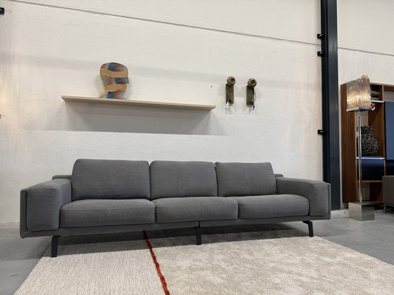 Image 1 of Leolux Bellice Sofa Prairie fabric 296