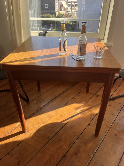 Table de salle à manger extensible en bois de teck danois design midcentury