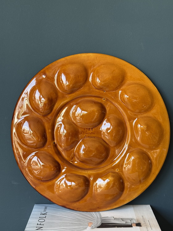 Image 1 of St.Clement XL vintage oesterschaal bruin