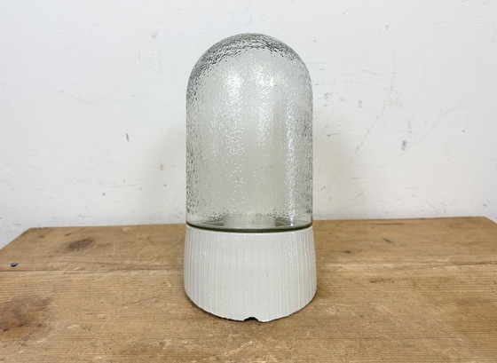 Image 1 of Applique vintage in porcellana bianca, anni '70