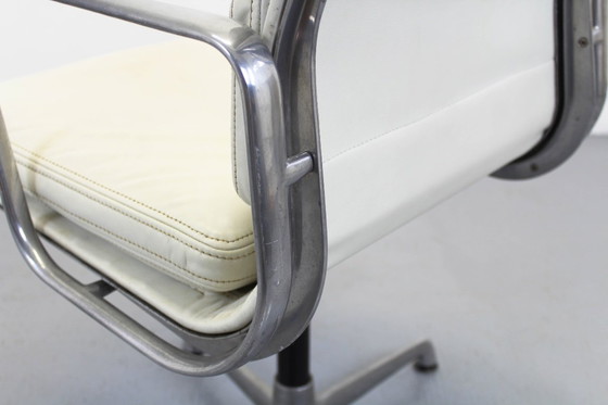 Image 1 of Ea217 Bürostühle Charles & Ray Eames Sitze
