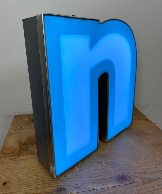 Image 1 of Lettera N illuminata d'epoca, anni '80