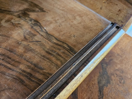 Image 1 of Art Decò Display Cabinet in Walnut Burl