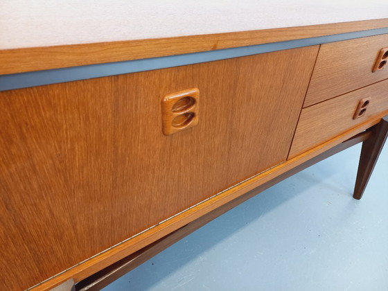 Image 1 of Piccola credenza vintage scandinava in teak degli anni '60.