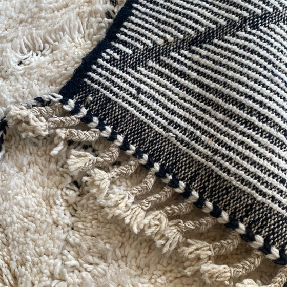 Image 1 of Handgeknüpfter Beni-Ourain-Teppich – 100 % Wolle aus dem Atlasgebirge – 280 x 150 cm