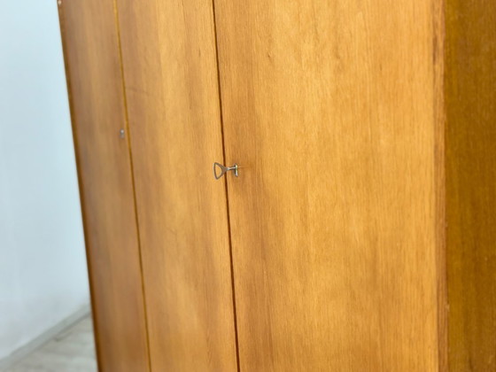 Image 1 of Armoire vintage / Armoire/penderie style années 60