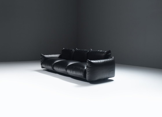 Image 1 of Marenco 255 Sofa Mario Marenco Arflex Italy 1970 Original black leather bodied three seat sofa on a low rounded base  The Marenc