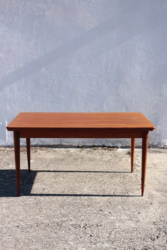 Image 1 of Table de Repas Vintage en Teck – Design Scandinave Extensible