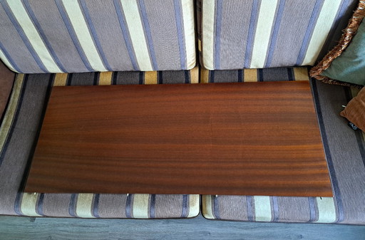 Mahoniehouten eettafel met messing leeuwenpoten