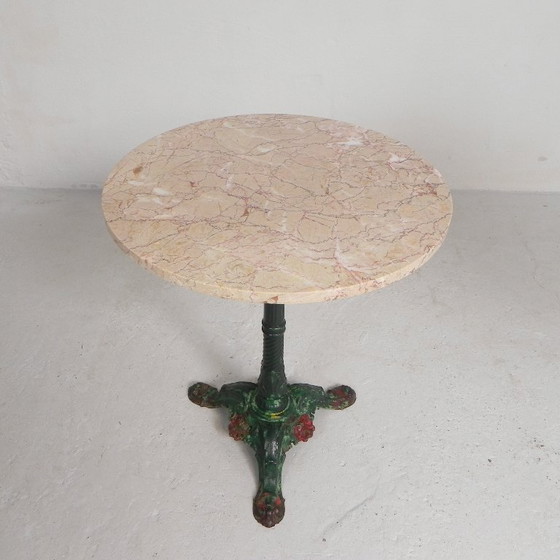 Image 1 of Bistro table with cast iron legs and marble top, 1920s