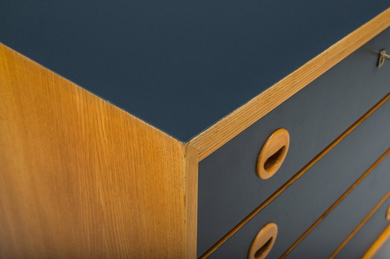 Image 1 of Aparador de pino de estilo moderno de mediados de siglo de Musterring International, década de 1960