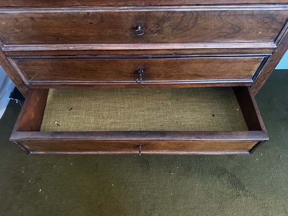 Image 1 of Commode de toilette XIX e s en noyer et marmo stile Luigi Filippo 