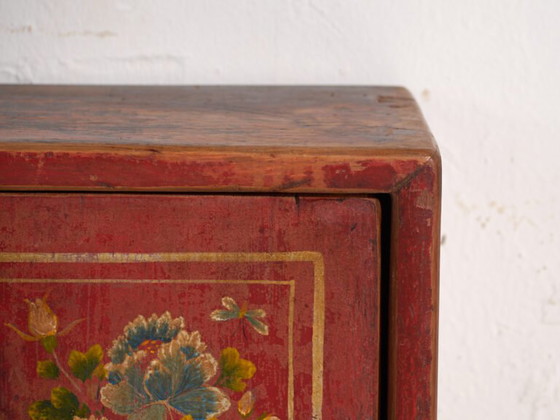 Antique low cabinet in elm wood – China, circa 1900 – Sideboard cabinet, Iron (photo 27 of 40)