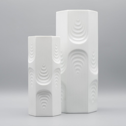 Jarrón de porcelana brillante con relieve geométrico Ak Kaiser, diseño de arte óptico retro, años 70