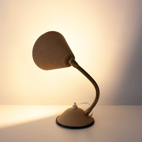 Image 1 of Lampe de table vintage beige à col de cygne, Allemagne années 1950
