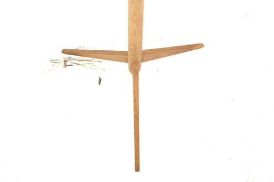 Image 1 of Lampada da terra scandinava in rovere, Svezia, 1960