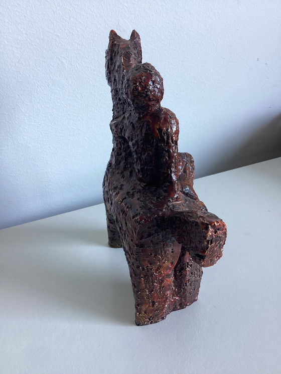 Image 1 of Enfant sur un cheval - Fat Lava Ceramic