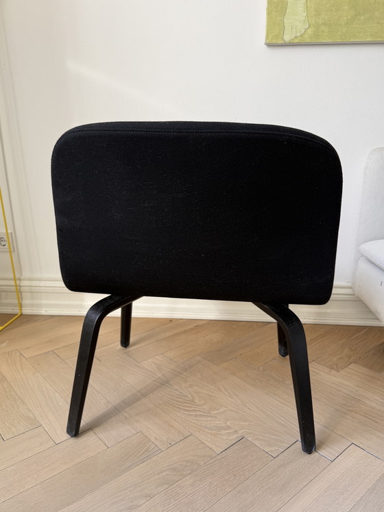 Image 1 of MUUTO Poltrona imbottita Visu