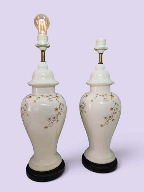 Set of Luxurious Japanese Chinoiserie Table lamps – Porcelain (photo 10 of 13)
