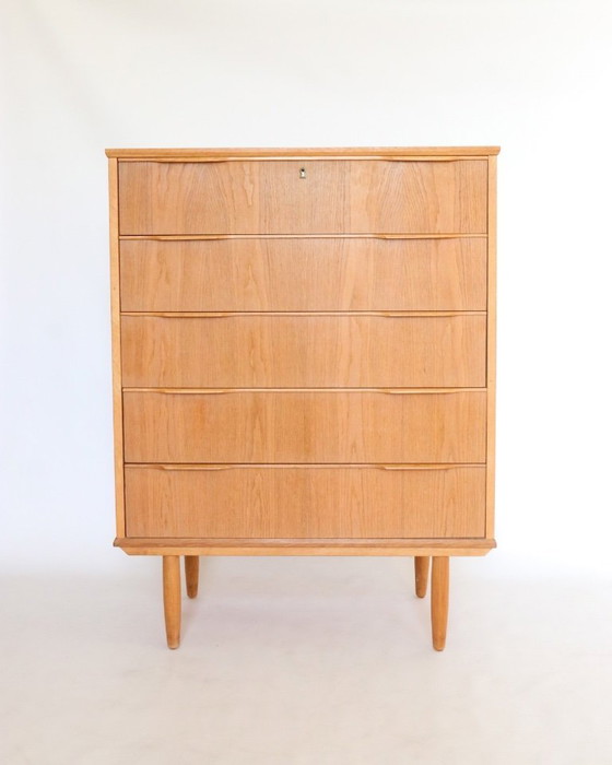 Image 1 of Vintage eiken ladekast Deens design tallboy xl