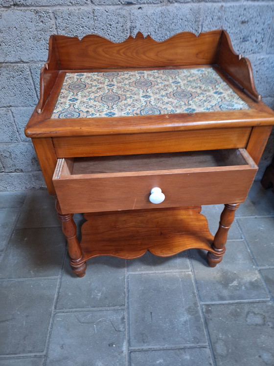 Image 1 of Walnut washbasin