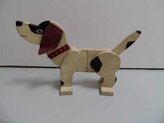 Image 1 of chiens en bois vintage