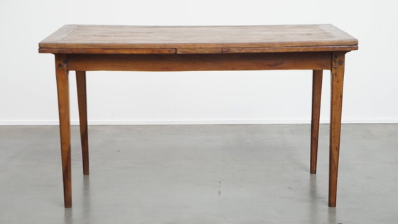 Image 1 of English antique extendable dining table