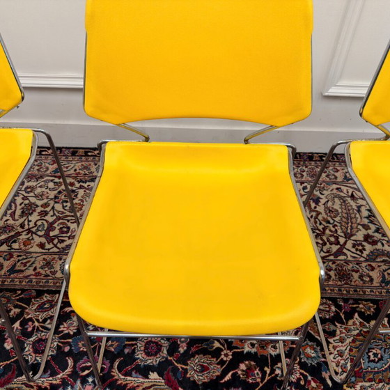 4x Sedia Vintage Gialla Matrix Krueger di Thomas Tolleson – Sedie da pranzo, Plastica, Cromo (photo 11 of 17)